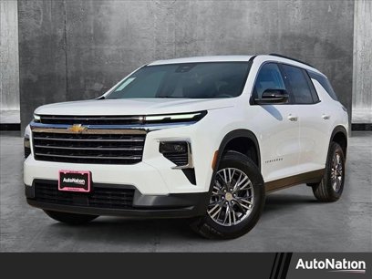 New 2025 Chevrolet Traverse LT w/ LPO, Floor Liner Package