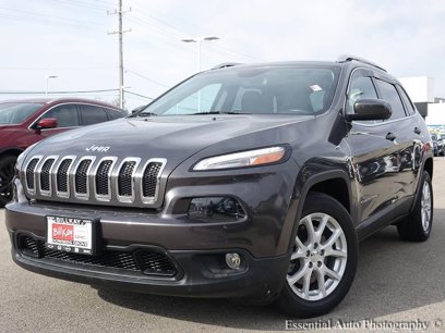 Used 2018 Jeep Cherokee Latitude Plus w/ Cold Weather Group