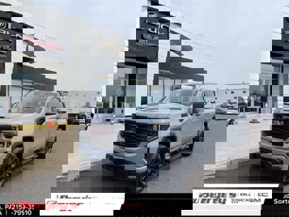 New 2025 GMC Sierra 1500 Pro w/ Graphite Edition