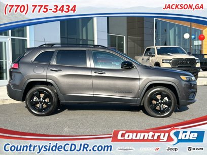 Used 2023 Jeep Cherokee Altitude Lux