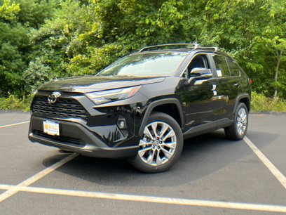 New 2025 Toyota RAV4 XLE Premium w/ Weather Package