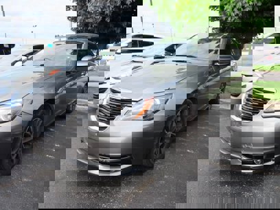Used 2013 Chrysler 200 S