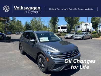 New 2024 Volkswagen Tiguan SE