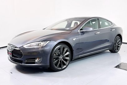 Used 2015 Tesla Model S 85D