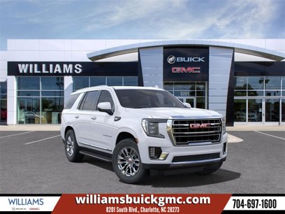 New 2024 GMC Yukon SLT w/ SLT Luxury Package