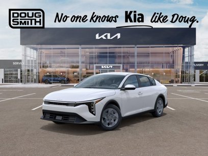 New 2025 Kia K4 LX