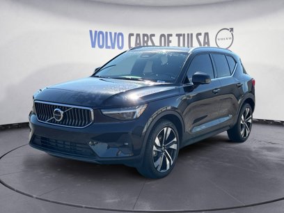 New 2025 Volvo XC40 B5 Plus w/ Protection Package Premier