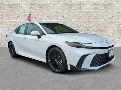 New 2025 Toyota Camry SE