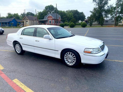 Used 2004 Lincoln Town Car Signature