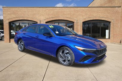 New 2025 Hyundai Elantra Sport