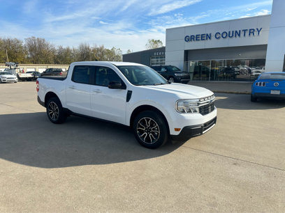 New 2024 Ford Maverick Lariat