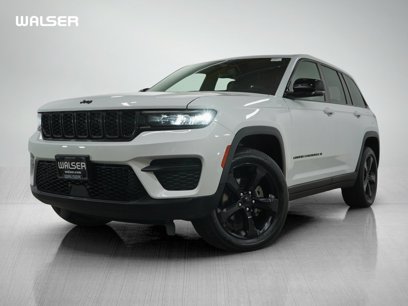 Used 2023 Jeep Grand Cherokee Altitude