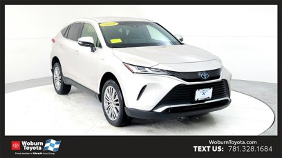 Used 2021 Toyota Venza XLE w/ Carpet Mat Package (TMS)