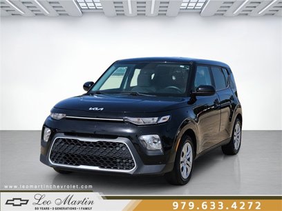 Used 2022 Kia Soul LX