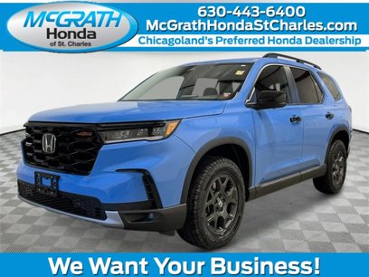 New 2025 Honda Pilot TrailSport