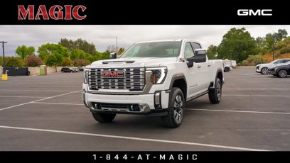 New 2025 GMC Sierra 2500 Denali w/ Denali Reserve Package