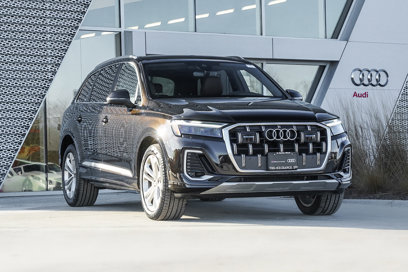 Certified 2025 Audi Q7 2.0T Premium Plus w/ Premium Plus Package