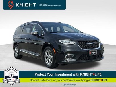 Used 2023 Chrysler Pacifica Limited
