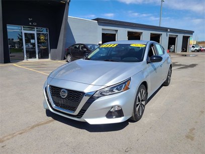 Used 2020 Nissan Altima 2.5 SV