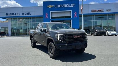 New 2024 GMC Sierra 1500 AT4X w/ AT4X AEV Edition