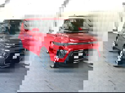 Used 2022 Kia Soul LX w/ Paint Protection Package