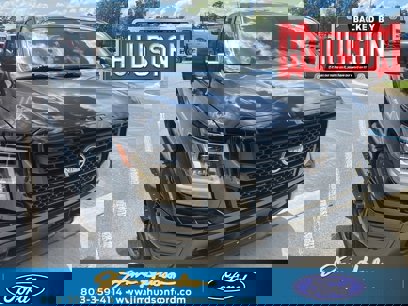 Used 2024 Nissan Titan SV w/ SV Convenience Package