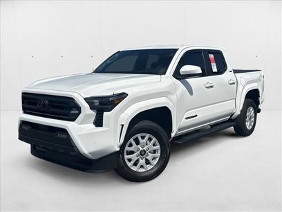 New 2025 Toyota Tacoma SR5