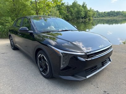 Certified 2025 Kia K4 EX