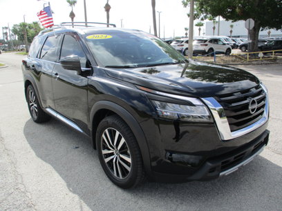 Used 2024 Nissan Pathfinder Platinum