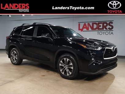 Used 2023 Toyota Highlander XLE
