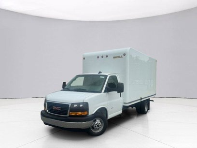 New 2025 GMC Savana 3500 w/ Power Convenience Package