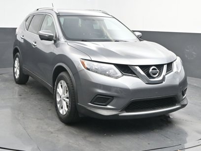 Used 2015 Nissan Rogue SV w/ SV Premium Package
