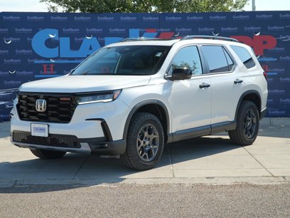 New 2025 Honda Pilot TrailSport