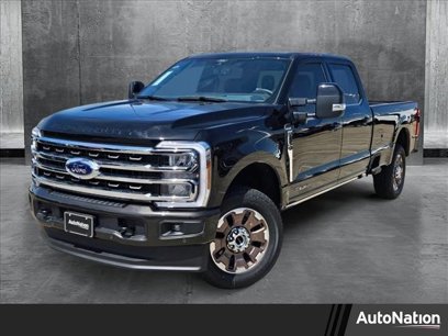 New 2025 Ford F350 King Ranch w/ FX4 Off-Road Package