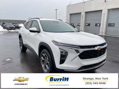 New 2025 Chevrolet Trax LT w/ Driver Confidence Package