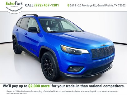 Used 2023 Jeep Cherokee Altitude Lux