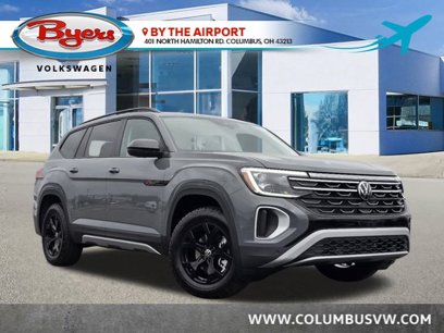 New 2025 Volkswagen Atlas Peak Edition SE
