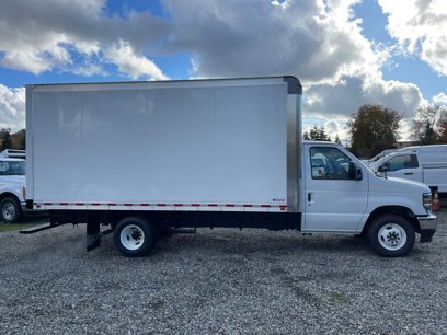 New 2024 Ford E-350 and Econoline 350 Super Duty w/ Driver's Safety Package
