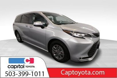 Certified 2023 Toyota Sienna XLE