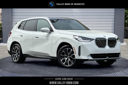 New 2025 BMW X3 xDrive30i w/ Convenience Package