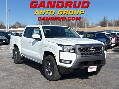 New 2025 Nissan Frontier SV w/ SV Convenience Package