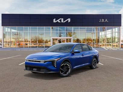 New 2025 Kia K4 EX