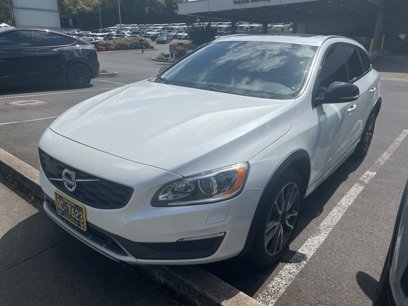 Used 2015 Volvo V60 T5 Cross Country Platinum