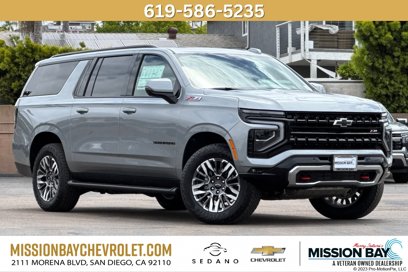 New 2025 Chevrolet Suburban Z71 w/ Comfort Package