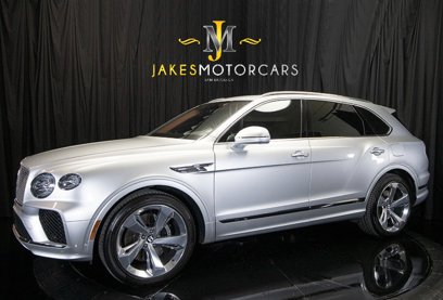 Used 2023 Bentley Bentayga Plug-In Hybrid