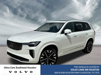 New 2025 Volvo XC90 T8 Plus w/ Protection Package Premier