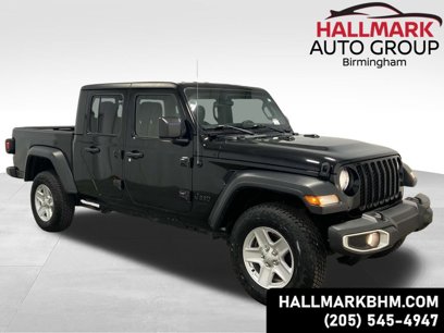 Used 2023 Jeep Gladiator Sport