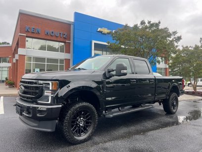 Used 2022 Ford F250 Lariat w/ Black Appearance Package