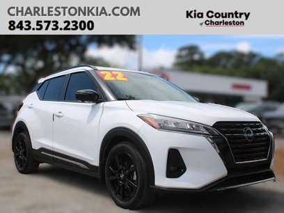 Used 2022 Nissan Kicks SR w/ Premium Package