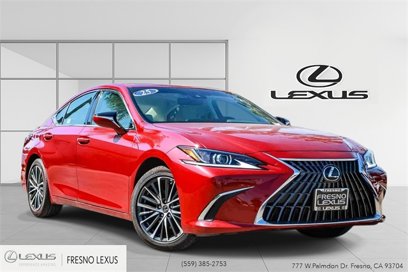 Certified 2025 Lexus ES 300h w/ Premium Package